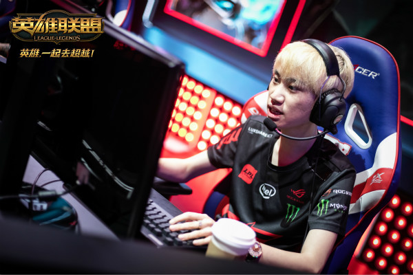 星空体育-TheShy新星关键助攻表现惊艳，热火未来可期！的简单介绍